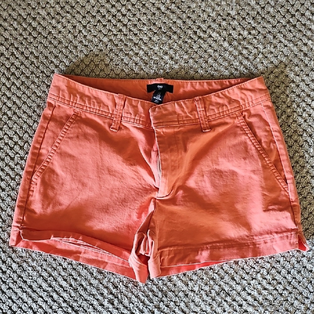 Gap Women's Coral Shorts
